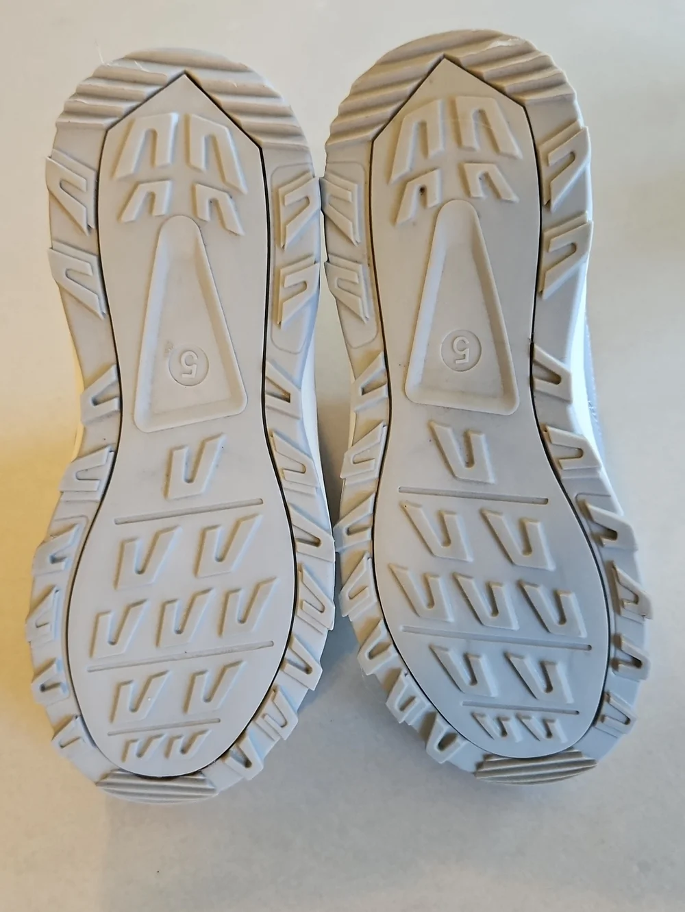Grey Youth Snowboots